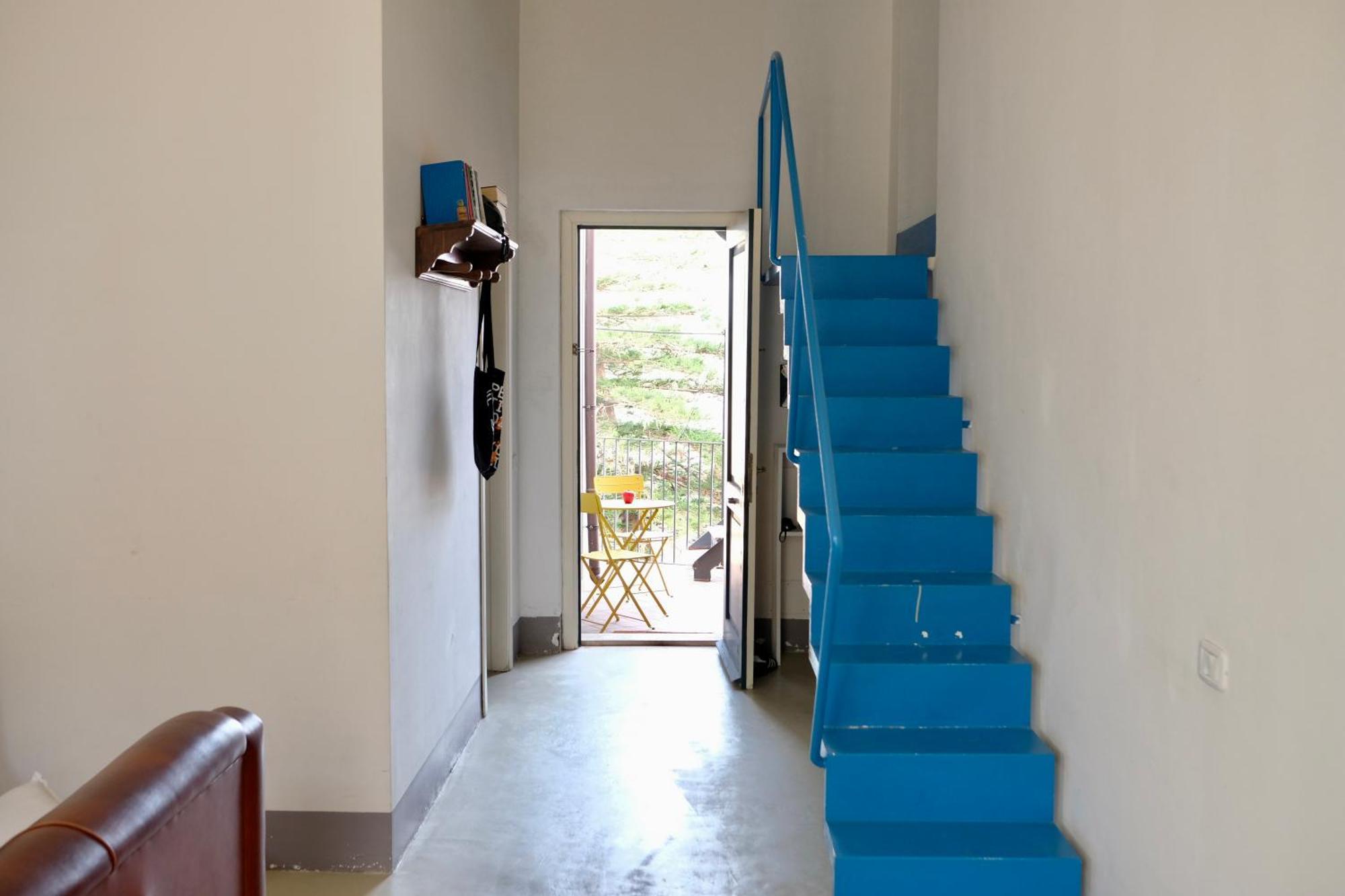27 Apartment